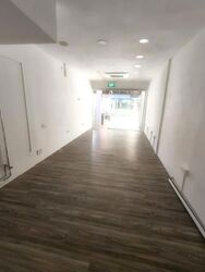 Toa Payoh Central (D12), Shop House #621623291